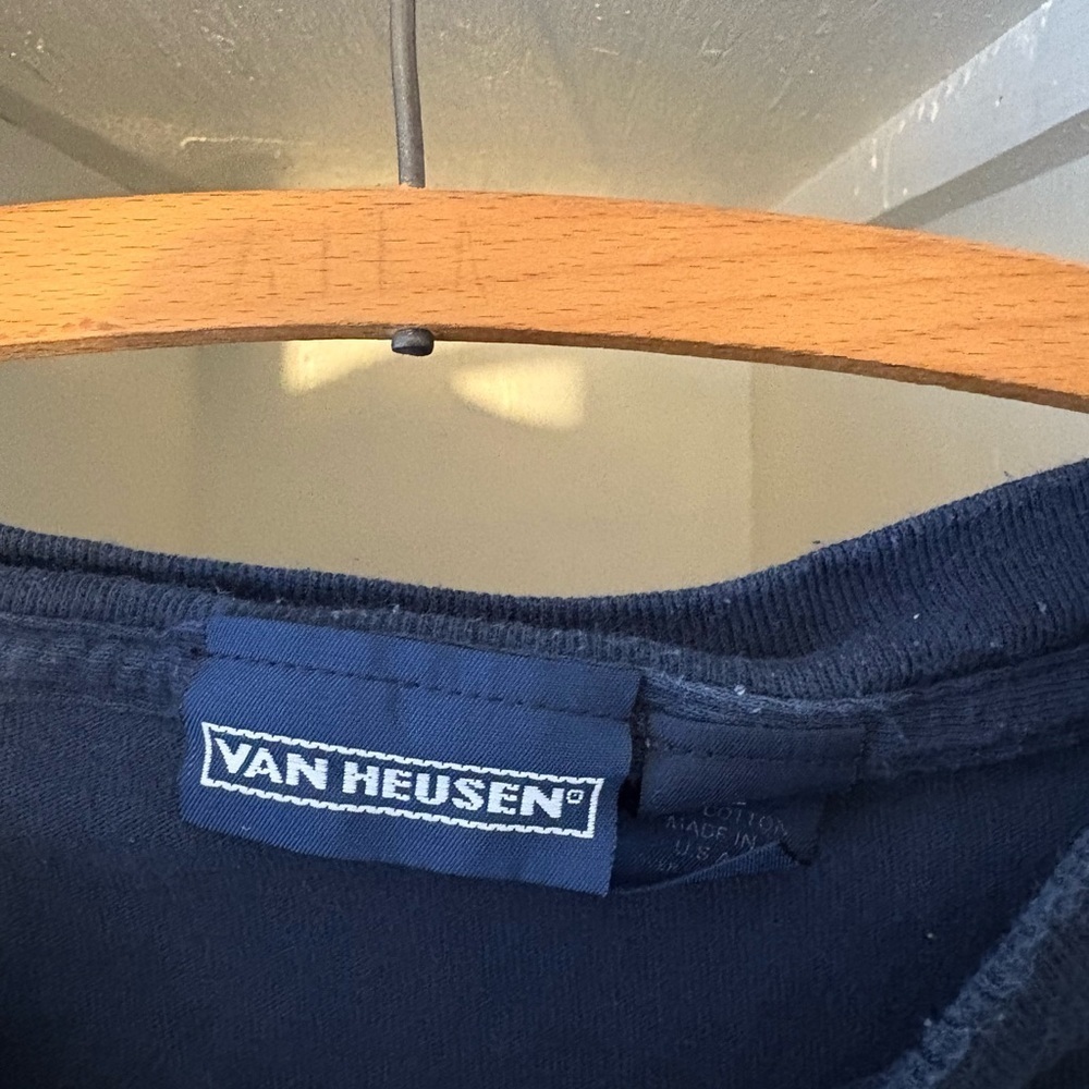 Van Heusen Dark Blue T-Shirt - Picture 2 of 5